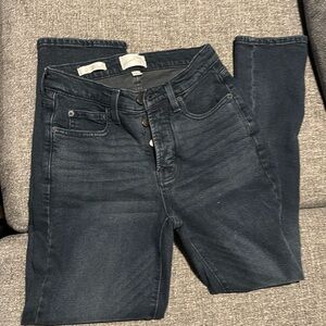 Mid rise 80s slim jeans